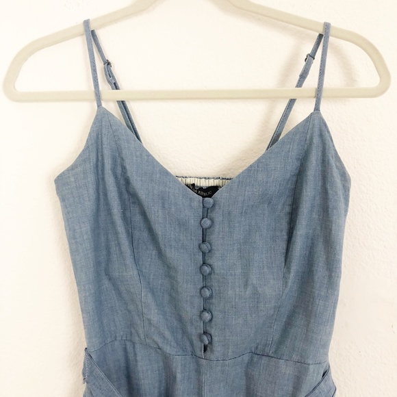 Banana Republic Chambray Cropped Jumpsuit Size 0 - Picture 5 of 13